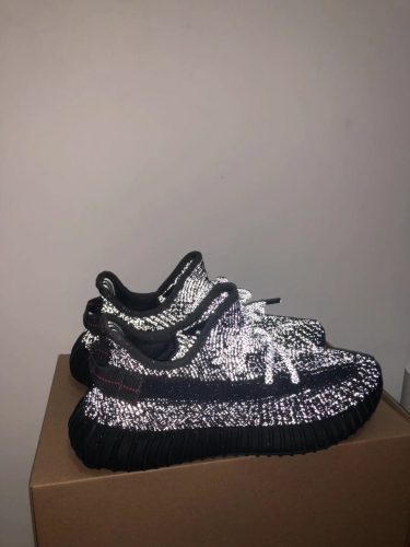 Yeezy 350 Boost V2 Reflective Black photo review