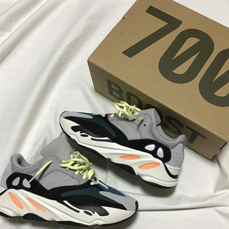 Yeezy Boost 700 Wave Runner sneakers – PK-Shoes