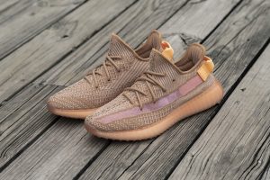 Yeezy 350 Boost V2 Clay - Image 7