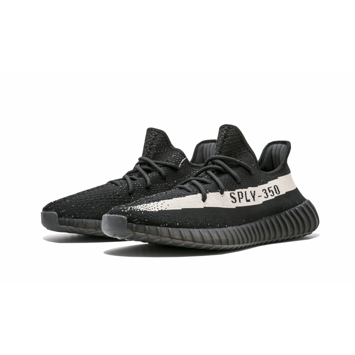 Yeezy Boost 350 V2 Oreo - Image 2