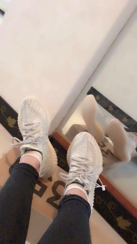 Yeezy Boost 350 V2 Lundmark photo review