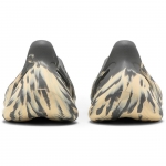 Yeezy Foam Runner MXT Moon Grey/Red/White/Beige/Black - Image 8