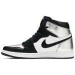 Wmns Air Jordan 1 Retro High OG Silver Toe