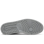 Air Jordan 1 Retro High OG Hyper Royal - Image 5