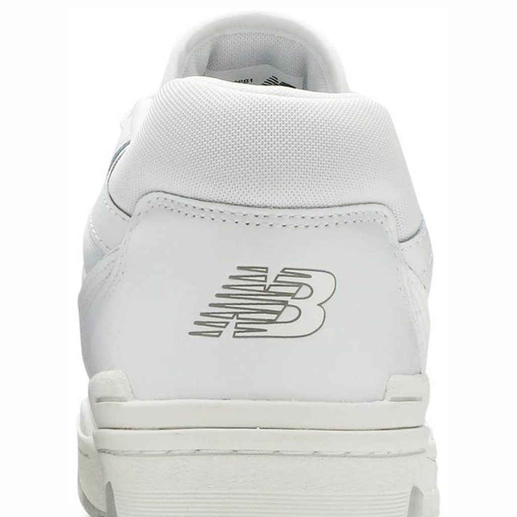 new balance 550 trainers in white and dark grey