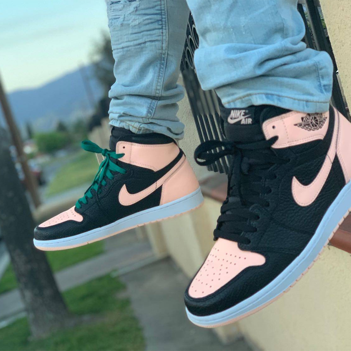Air Jordan 1 Retro High OG Crimson Tint - Image 7