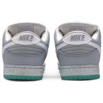 Nike SB Dunk Low Marty McFly - Image 4