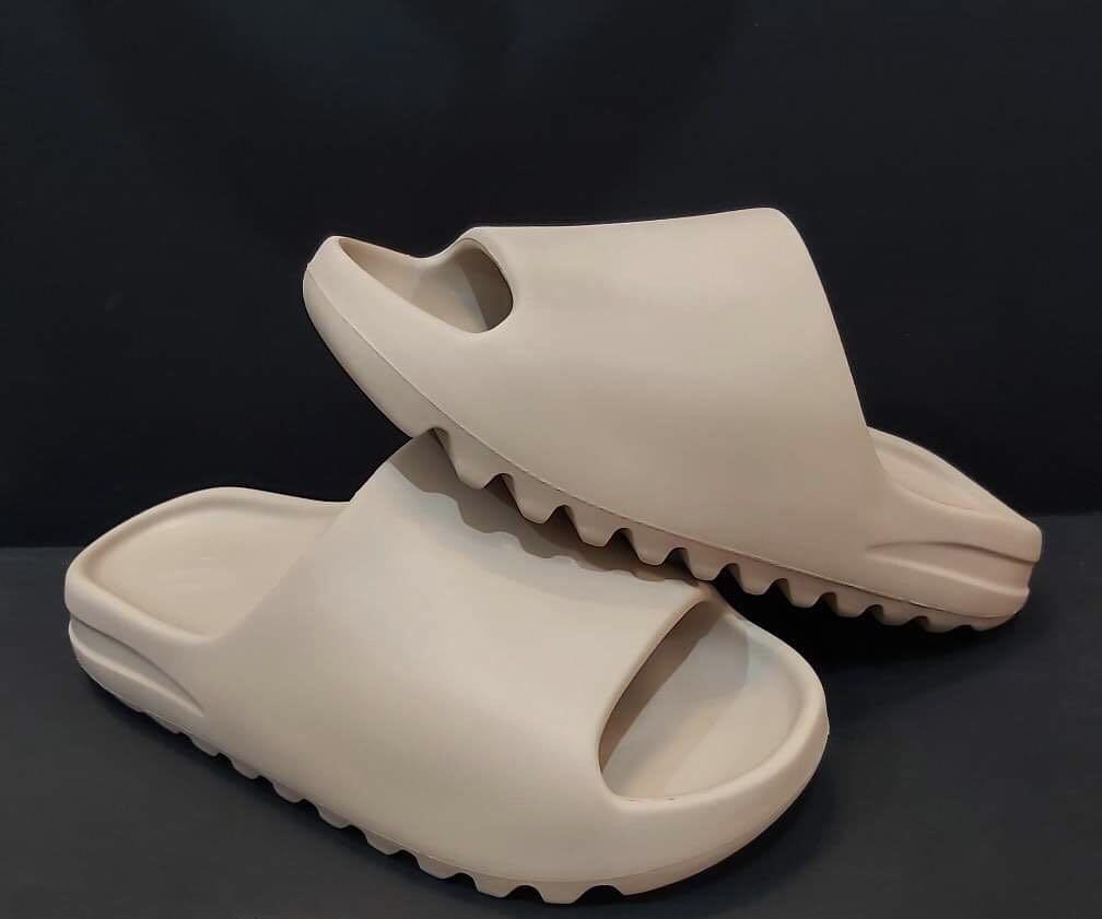 Yeezy Slide “Pure” – PK-Shoes