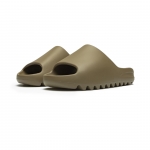 Yeezy Slide “Earth Brown” - Image 2