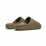 Yeezy Slide “Earth Brown” - Image 3