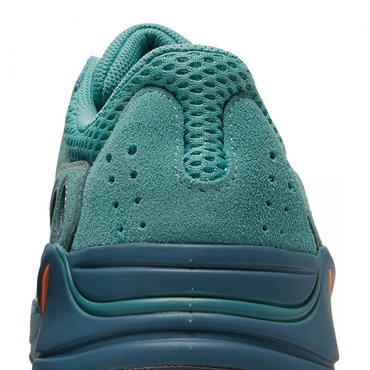 Yeezy Boost 700 Faded Azure - Image 6