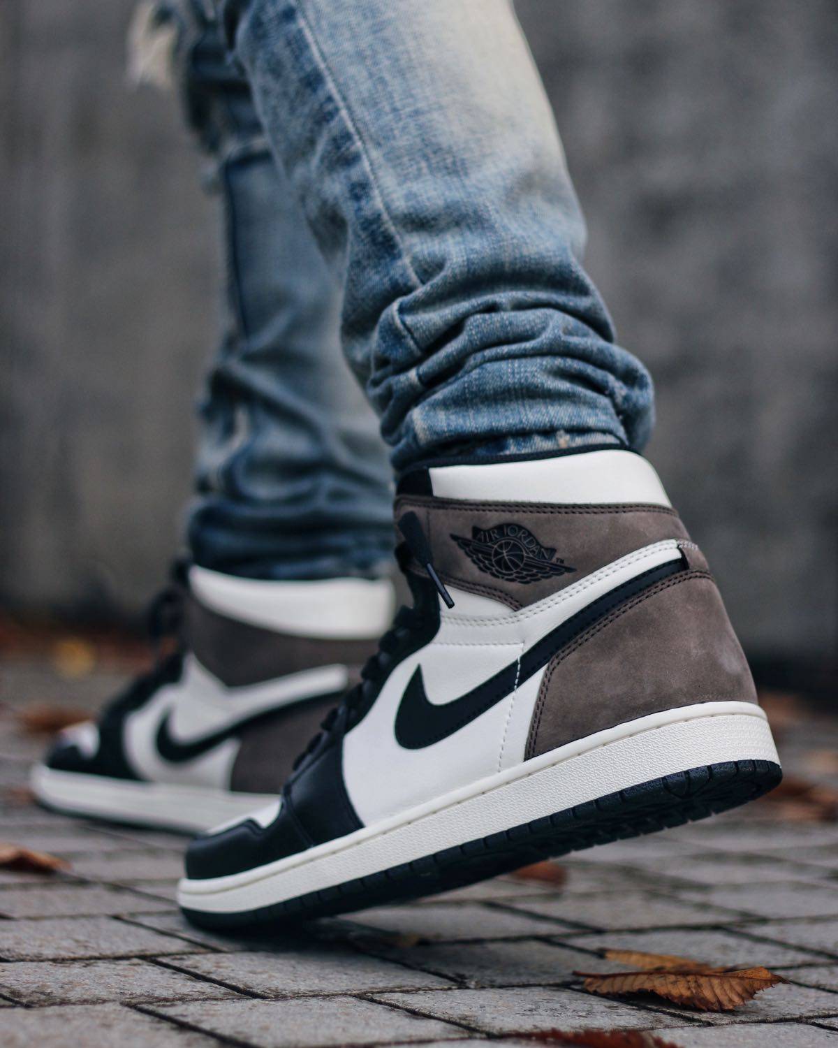 jordan 1 mocha size 7.5