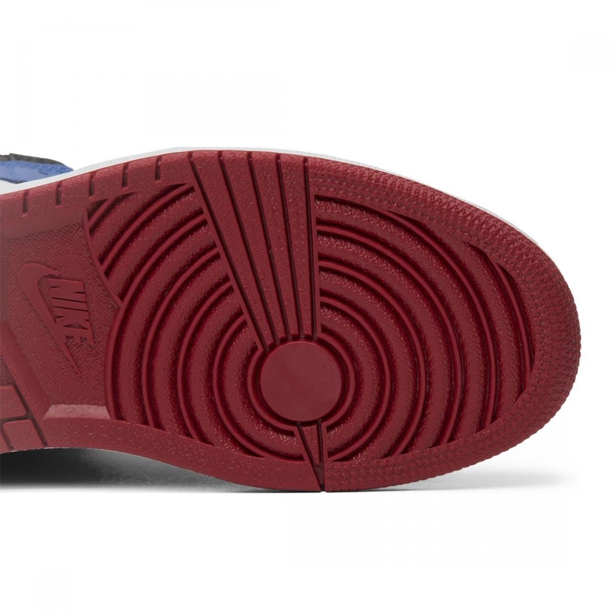 Air Jordan 1 Retro High OG Top 3 - Image 8