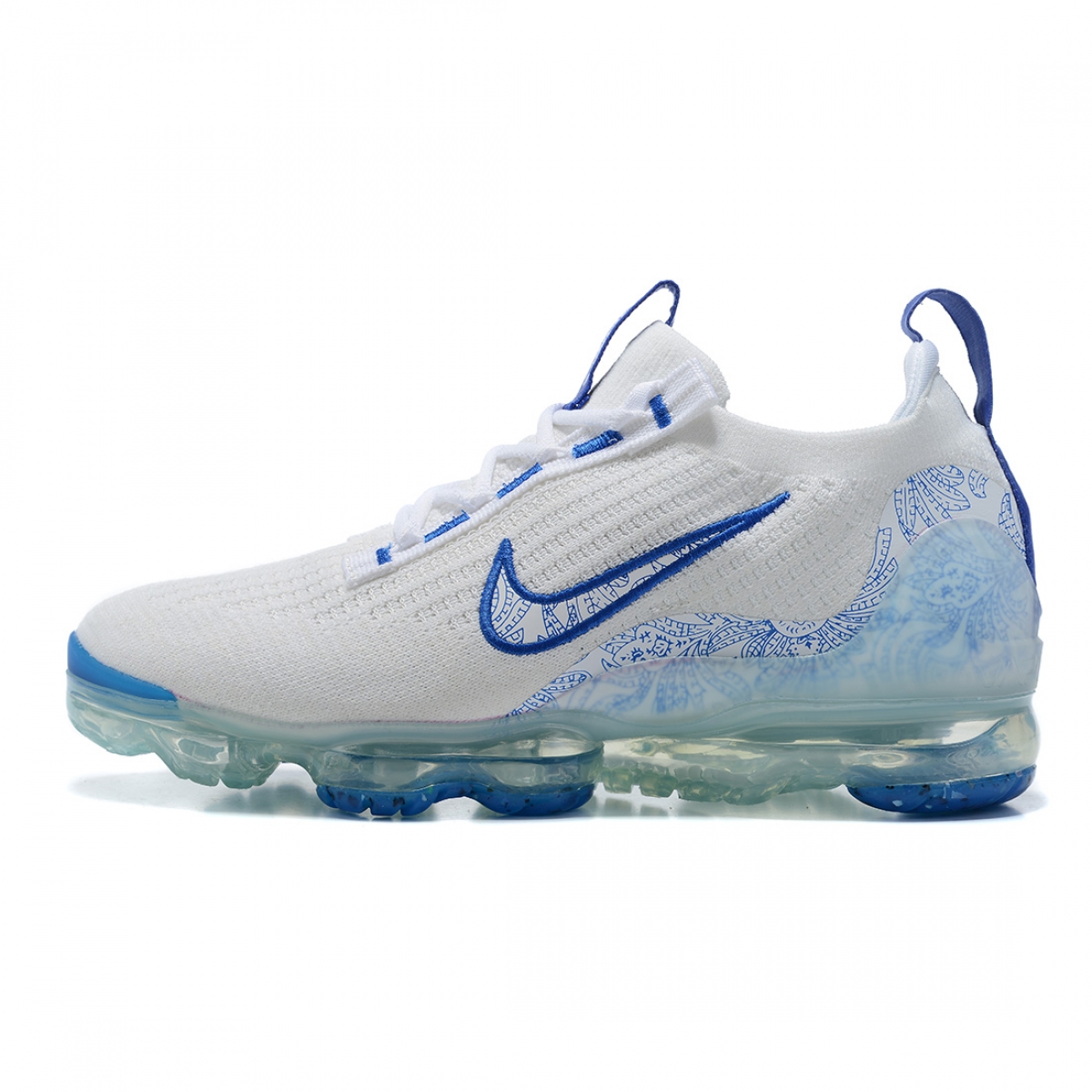 nike white and blue vapormax