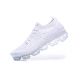 Air VaporMax Flyknit 2 'Pure Platinum' - Image 2