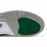 Air Jordan 3 Retro Pine Green - Image 6