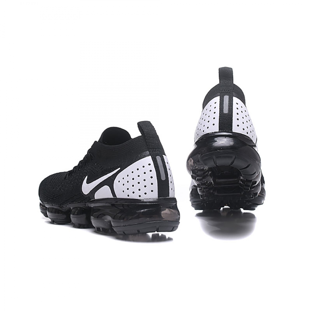 Air VaporMax Flyknit 2 Black & White - Image 7