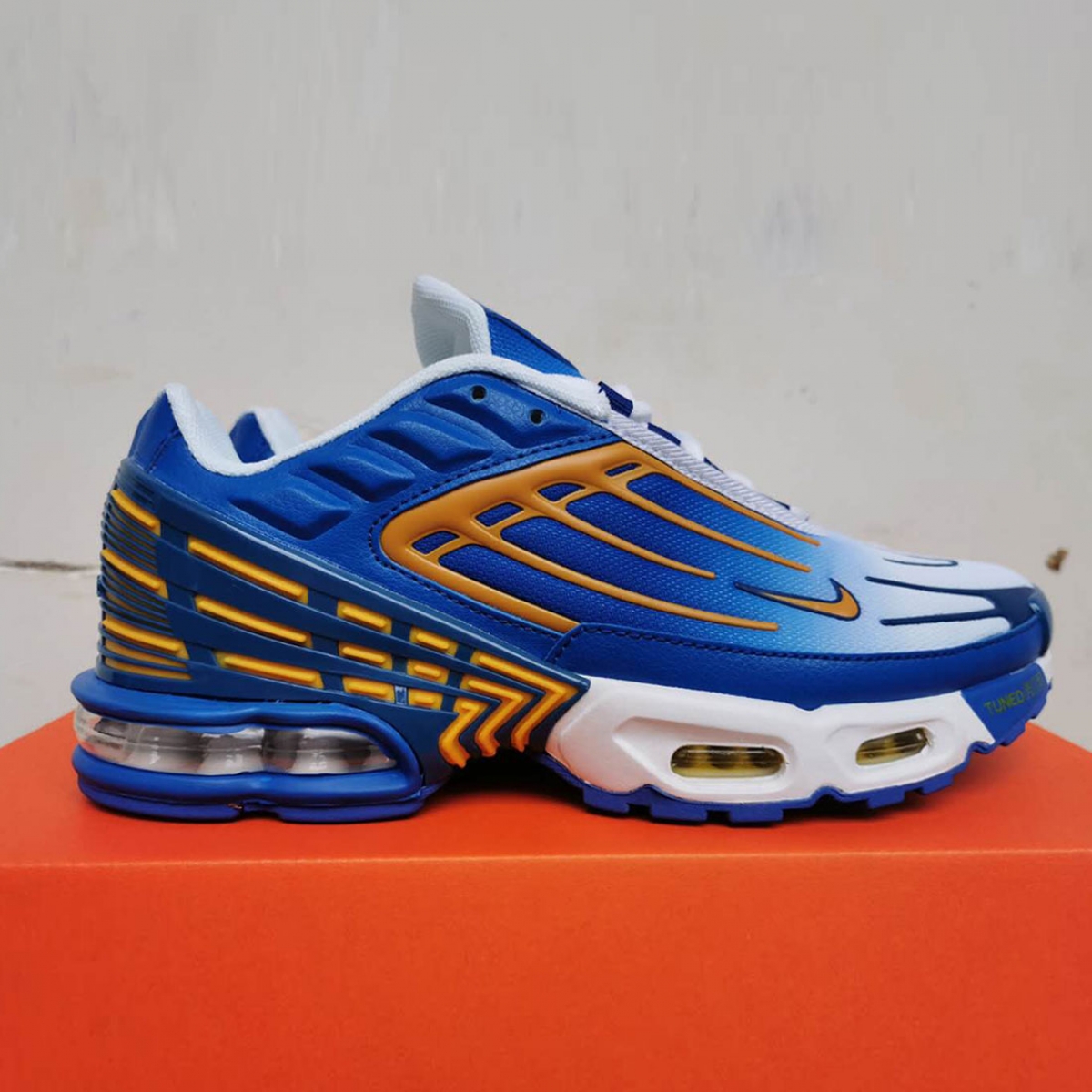 Air Max Plus 3 GS Deep Royal Topaz Gold - Image 6