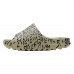 Yeezy Slides Graffiti - Image 7