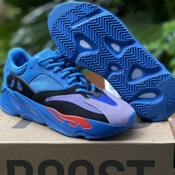 Yeezy Boost 700 Hi-Res Blue – PK-Shoes