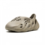 Yeezy Foam Runner Stone Sage - Image 3