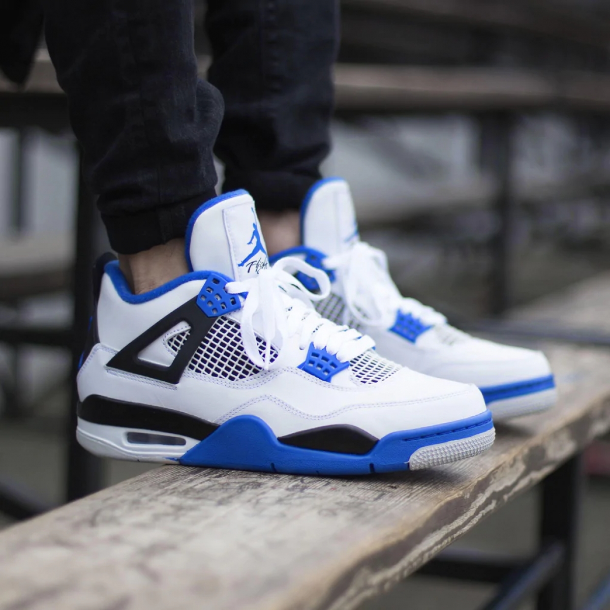 jordans retro 4 white and blue