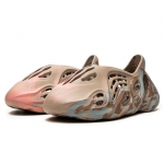 Yeezy Foam Runner MXT Moon Sand Grey