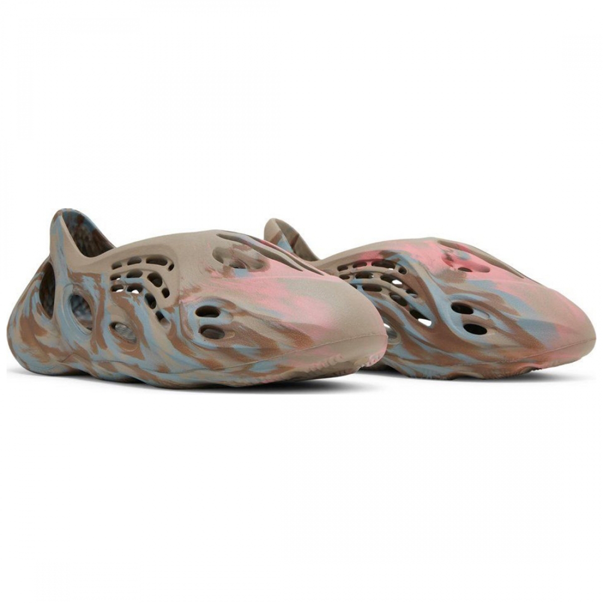 Yeezy Foam Runner MXT Moon Sand Grey - Image 3