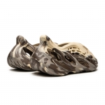 Yeezy Foam Runner MX Cream Clay - Image 5