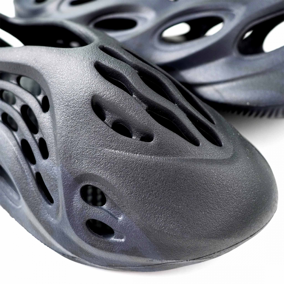 Yeezy Foam Runner Mineral Blue - Image 6