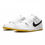 NIKE SB DUNK LOW ISO ORANGE LABEL - Image 6