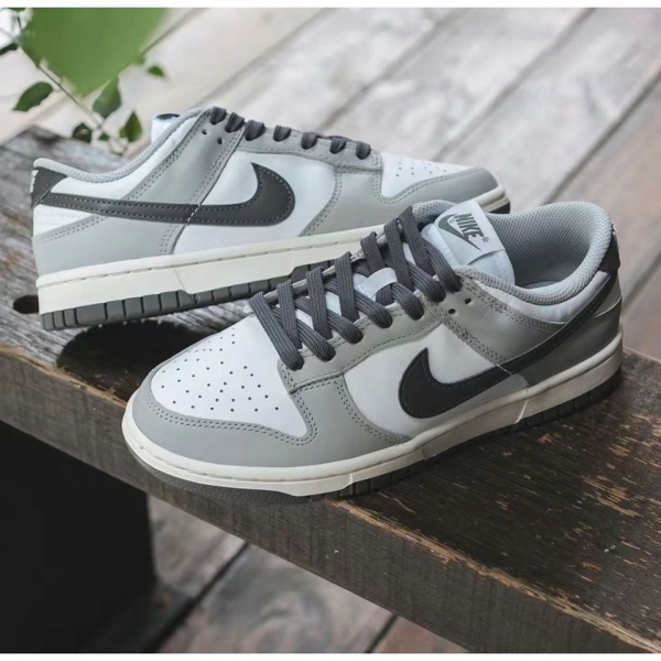 nike dunk low light smoke gray