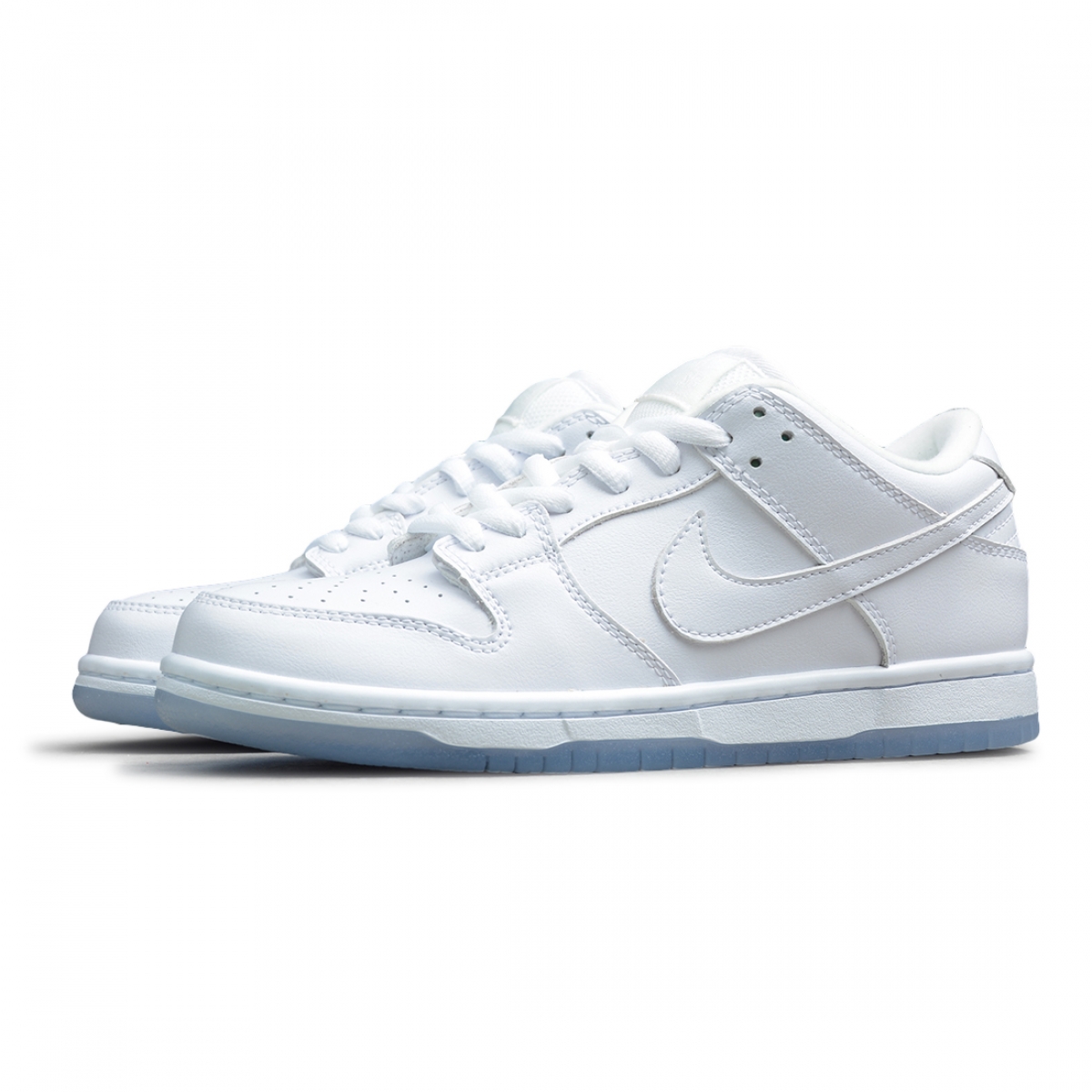 Nike SB Dunk Low White Ice - Image 3