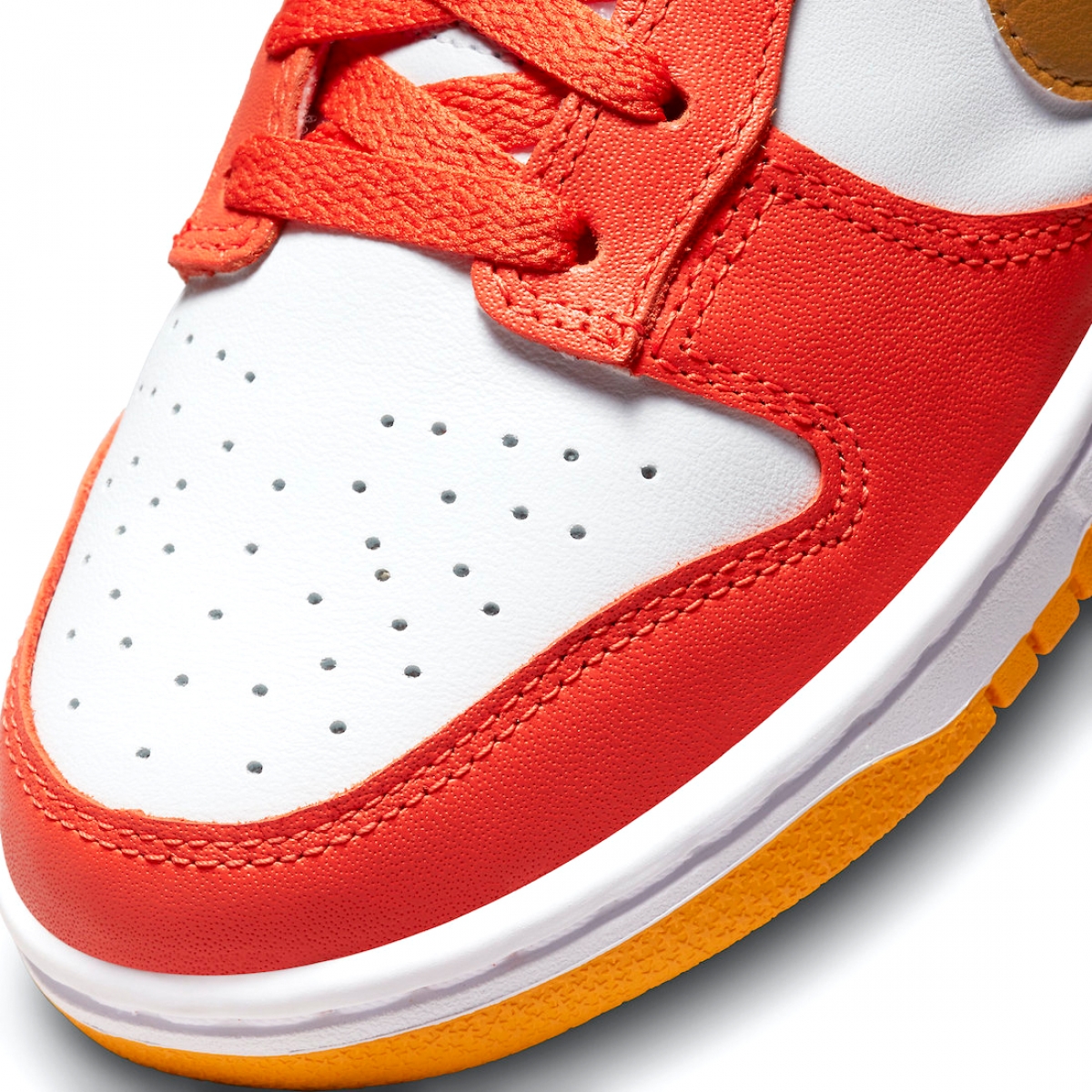 Nike women's Dunk Low Orange University Gold - Image 7