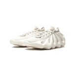 YEEZY BOOST 450 KIDS CLOUD WHITE - Image 3