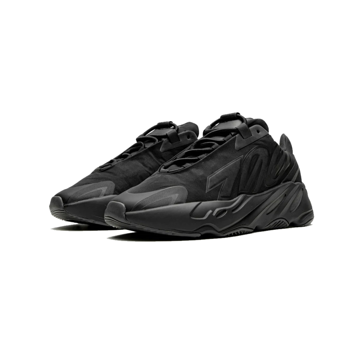 YEEZY BOOST 700 MNVN KIDS TRIPLE BLACK - Image 2