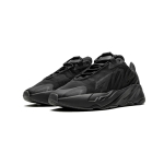 YEEZY BOOST 700 MNVN KIDS TRIPLE BLACK - Image 2