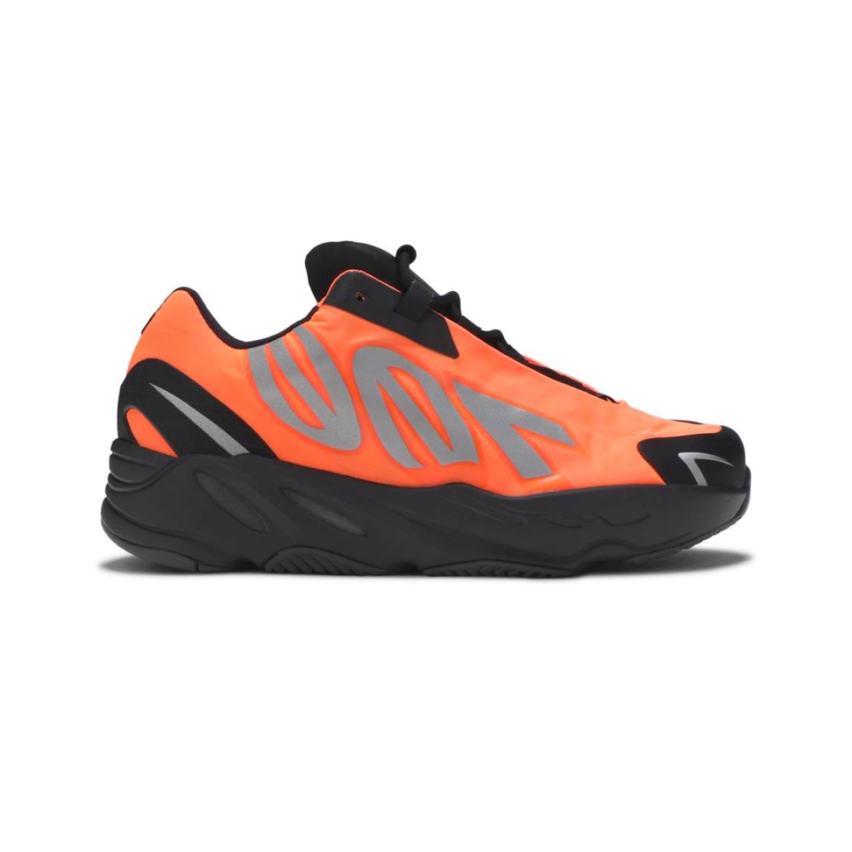 YEEZY BOOST 700 MNVN KIDS ORANGE - Image 2
