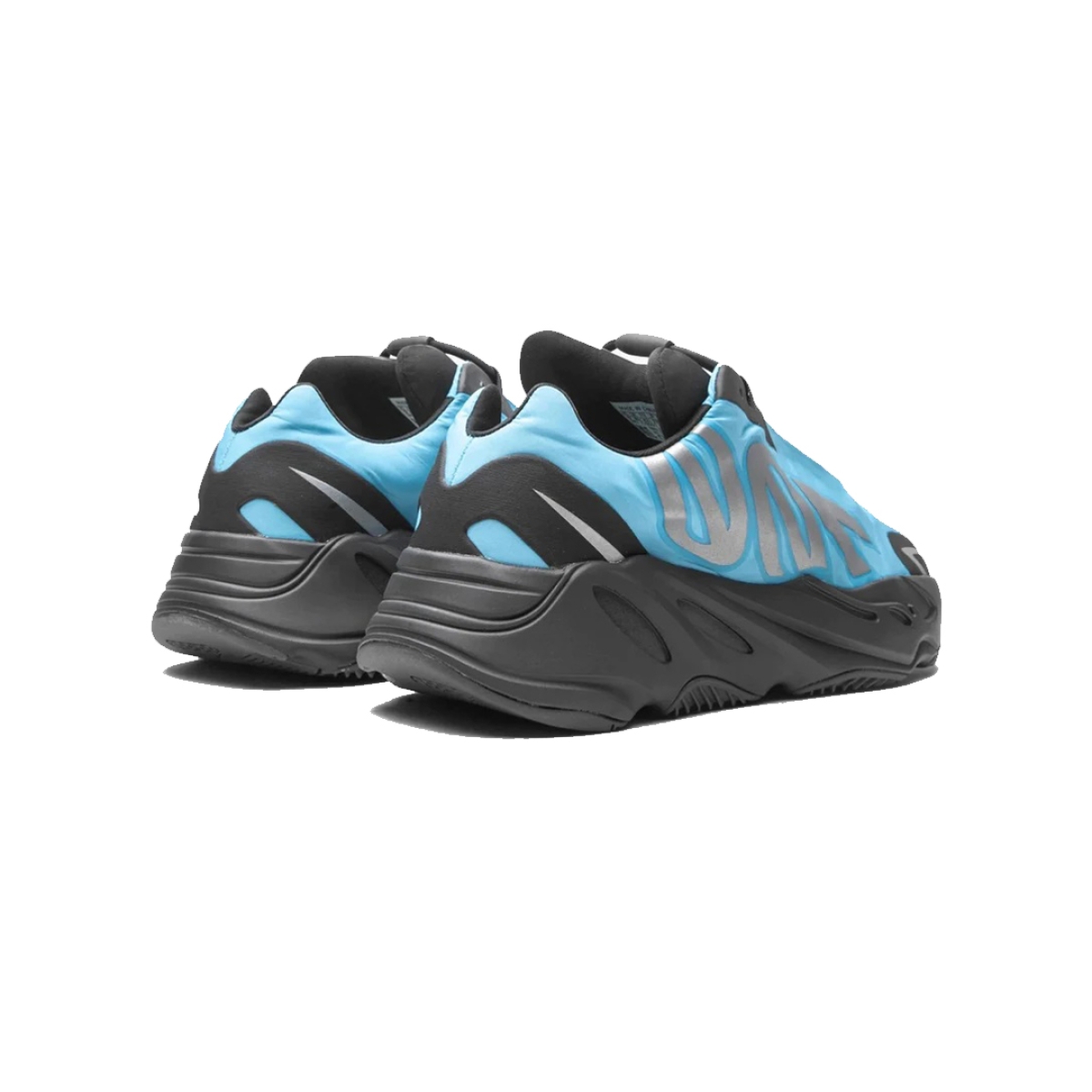 YEEZY BOOST 700 MNVN KIDS BRIGHT CYAN - Image 4