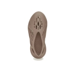 YEEZY FOAM RUNNER KIDS MIST - Image 5