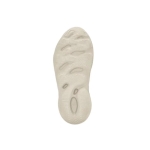 YEEZY FOAM RUNNER KIDS SAND - Image 6