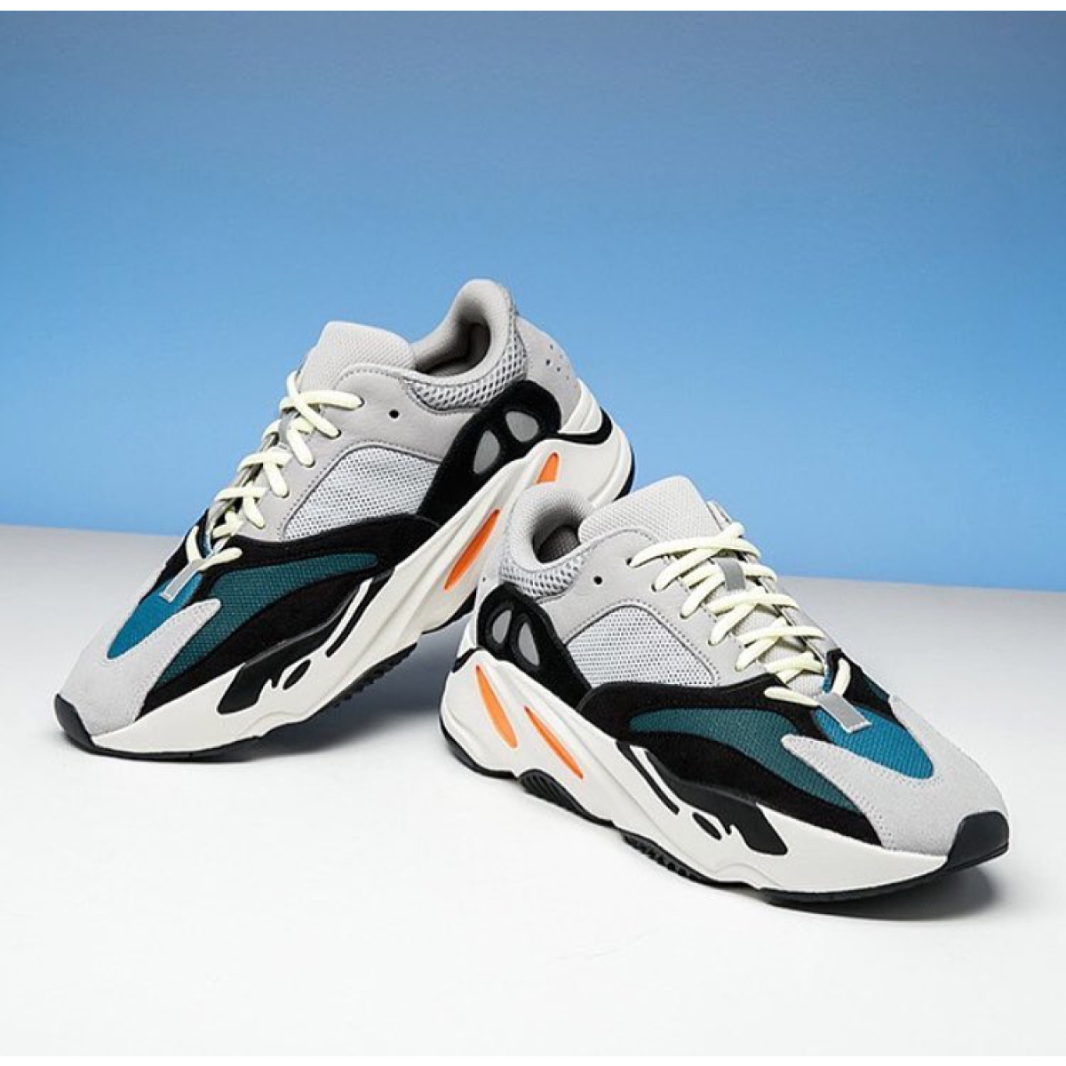 YEEZY BOOST 700 KIDS WAVE RUNNER - Image 5